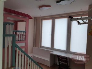 Рулонные шторы для детских комнат в системе MINI из тканей Импала бежевый и Шёлк персик - Москва, мкр-он Северное Чертаново