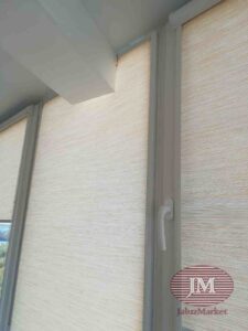 Оформление балкона из 16 изделий: Рулонные шторы в кассетной системе UNI2 из ткани Сафари 2406 бежевый - г.Красногорск